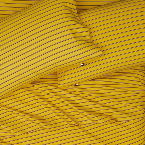 TOMMY HILFIGER QUEEN SHEET SET Style: THE GLOBAL OXFORD STRIPE. - Picture 3 of 4
